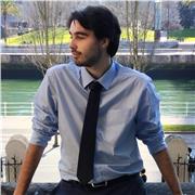 Graduado en Máster de Abogacía enseña diferentes materias como refuerzo escolar en diferentes niveles (ESO, Bachiller, etc...)